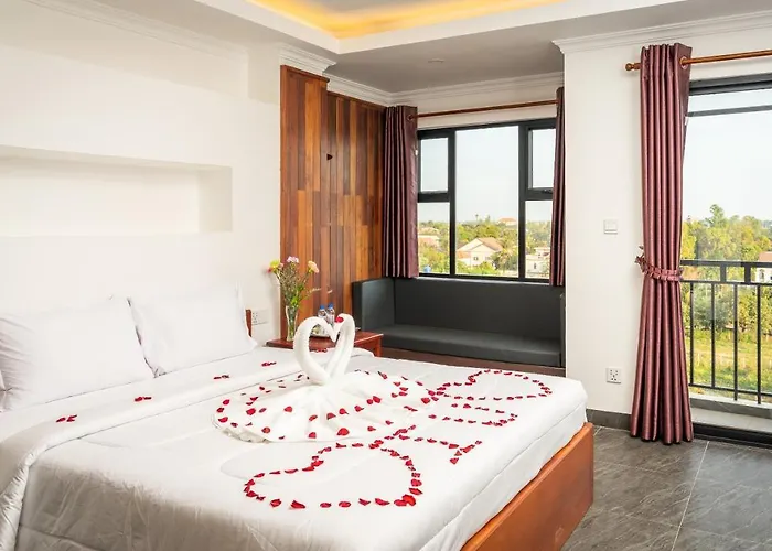 Finery Hotel